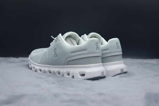 ON Cloud 6 – Lightweight Running Sneakers