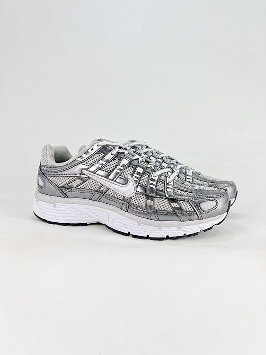 Nike P-6000 Retro Running Shoe
