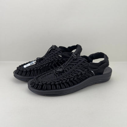 KEEN UNEEK Outdoor Sandal – Lightweight & Breathable