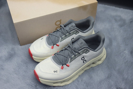 ON Cloudtilt – Tilted Sole Lifestyle Sneakers