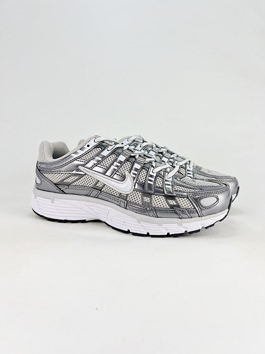 Nike P-6000 Retro Running Shoe
