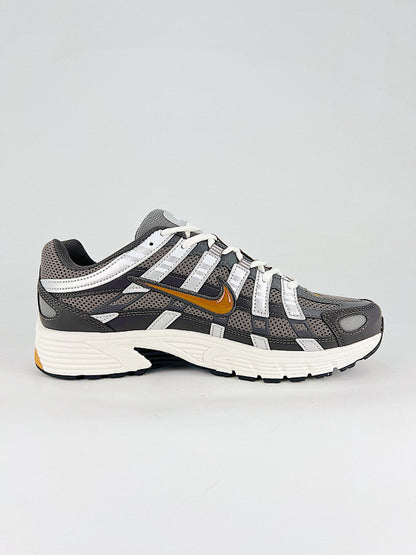 Nike P-6000 Retro Running Shoe