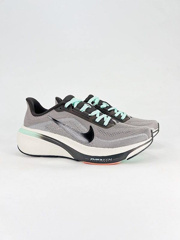 Nike Zoom Pegasus 42 Running Shoes