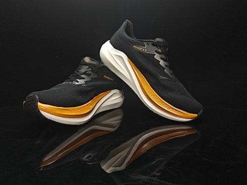 HOKA Rocket Carbon Racing Shoes - Performance Super Shoe