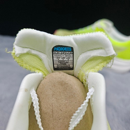 HOKA Rocket Carbon Racing Shoes - Performance Super Shoe