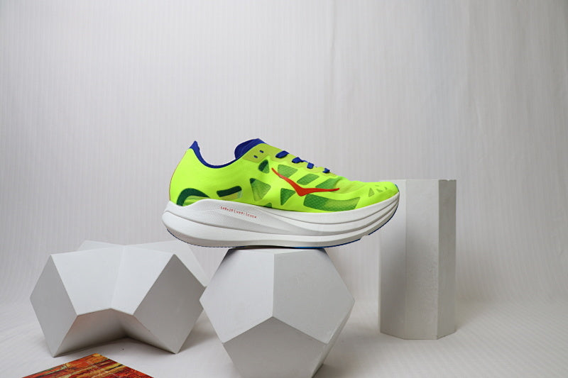 HOKA Rocket Carbon Racing Shoes - Performance Super Shoe