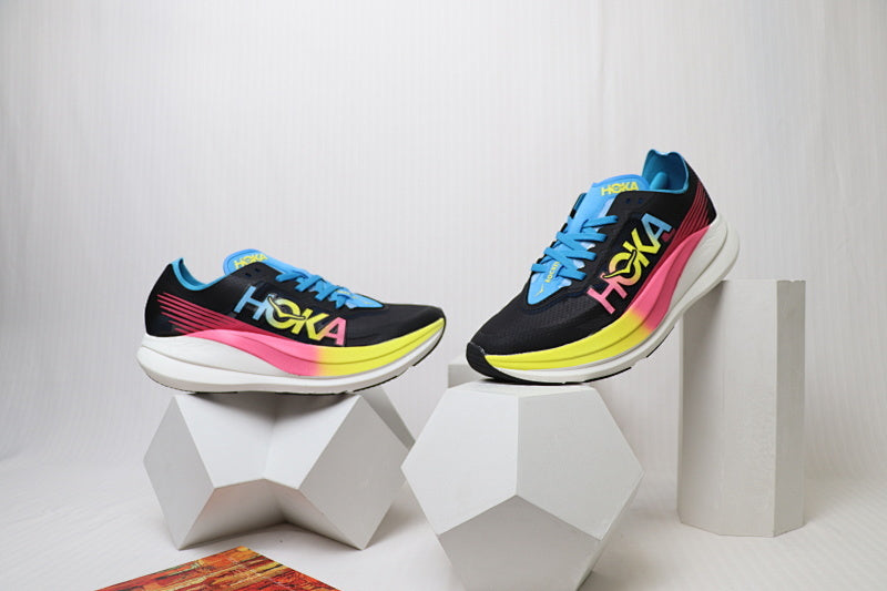 HOKA Rocket Carbon Racing Shoes - Performance Super Shoe